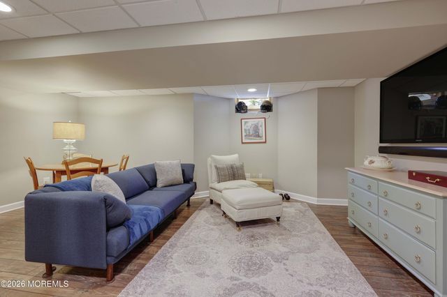 13 Country Lane, Little Silver, NJ 07739