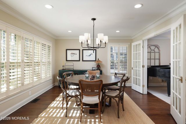 13 Country Lane, Little Silver, NJ 07739