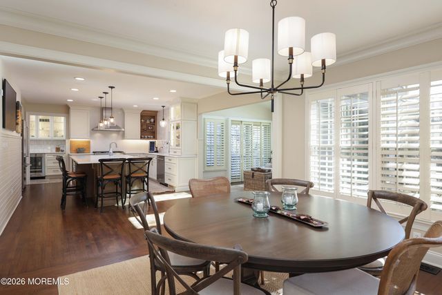 13 Country Lane, Little Silver, NJ 07739