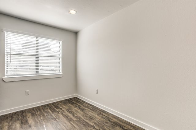 2106 Bennett Avenue 209, Dallas, TX 75206