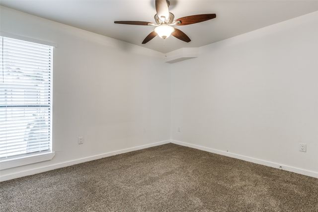 2106 Bennett Avenue 209, Dallas, TX 75206