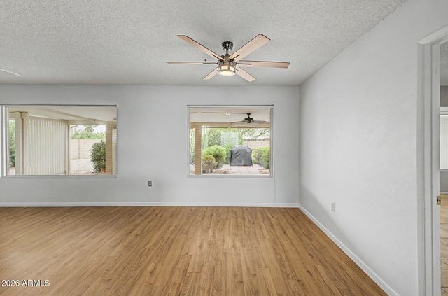 9433 W HUTTON Drive, Sun City, AZ 85351