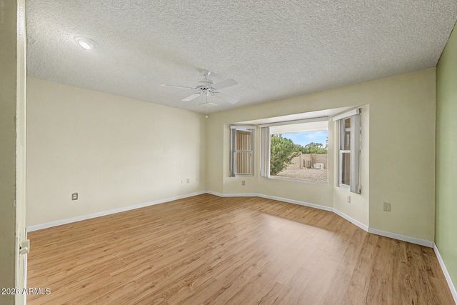 9433 W HUTTON Drive, Sun City, AZ 85351