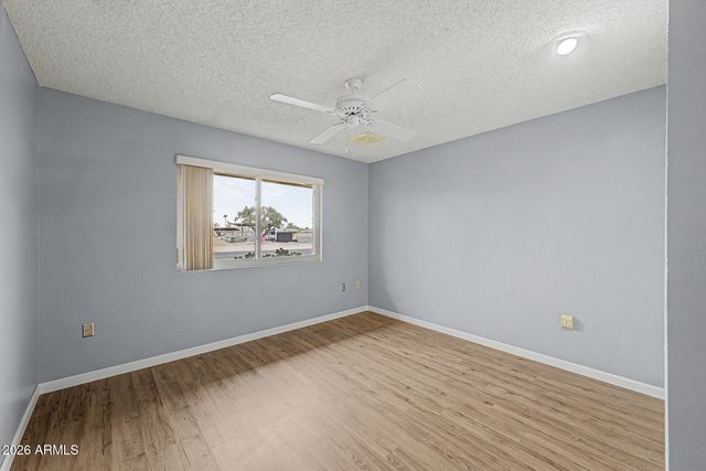 9433 W HUTTON Drive, Sun City, AZ 85351