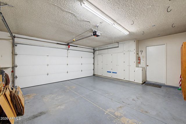 9433 W HUTTON Drive, Sun City, AZ 85351