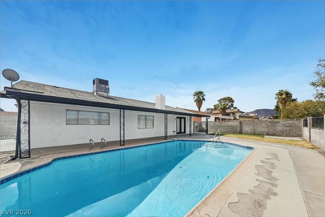 627 Valley View Drive, Henderson, NV 89002
