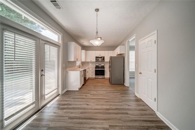 132 DIAMOND RIDGE Avenue, Canton, GA 30114