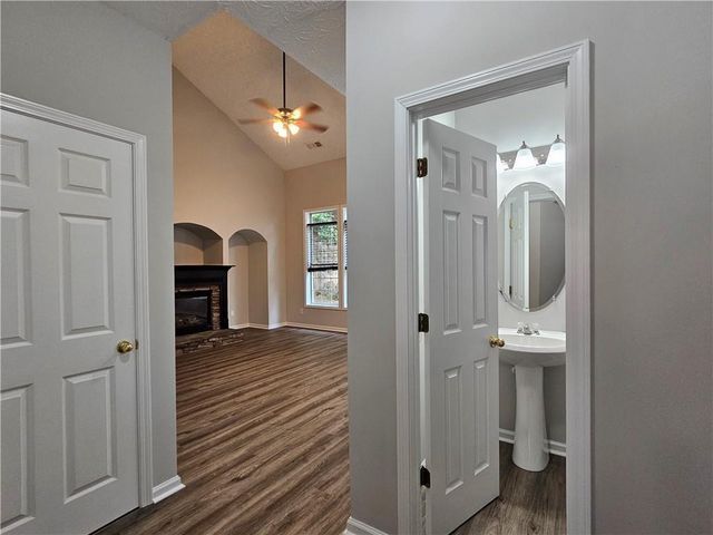 132 DIAMOND RIDGE Avenue, Canton, GA 30114