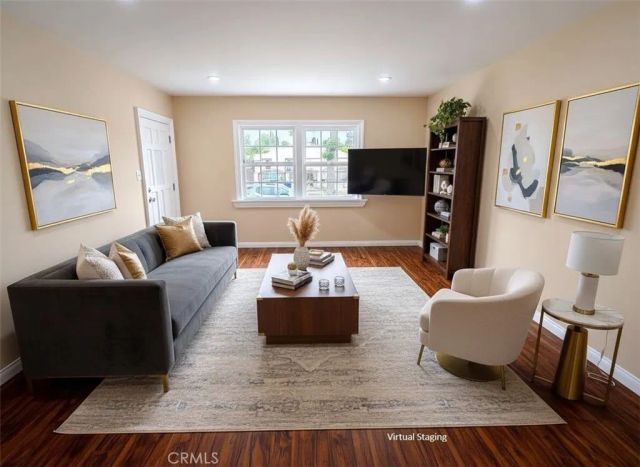 8124 Wisner, Panorama City, CA 91402