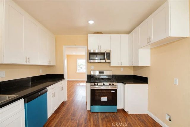 8124 Wisner, Panorama City, CA 91402