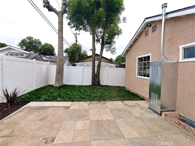 8124 Wisner, Panorama City, CA 91402