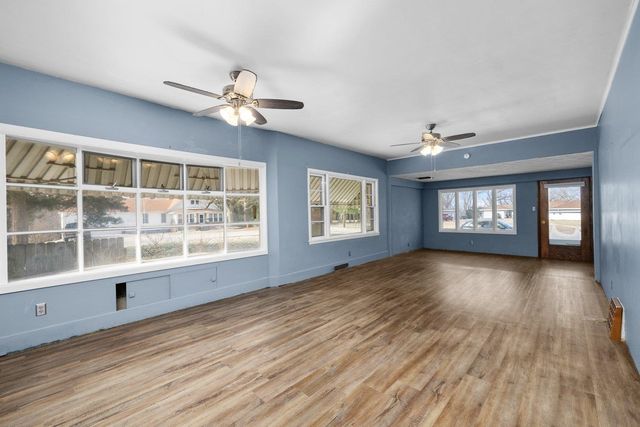 5108 6TH Avenue, Moline, IL 61265