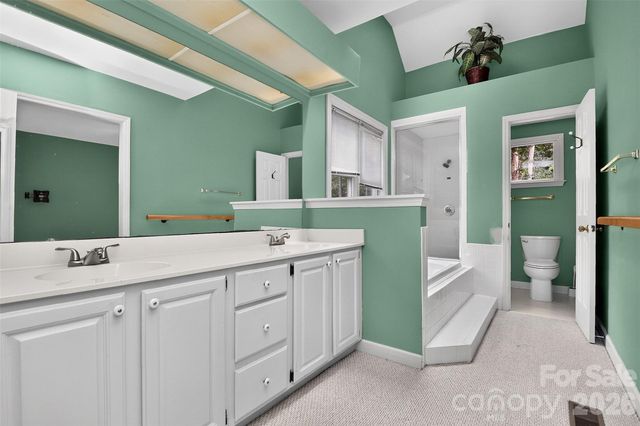 10316 Johns Towne Drive, Charlotte, NC 28210