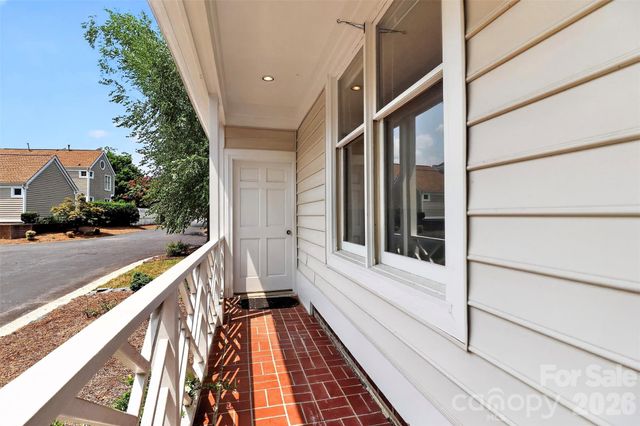10316 Johns Towne Drive, Charlotte, NC 28210