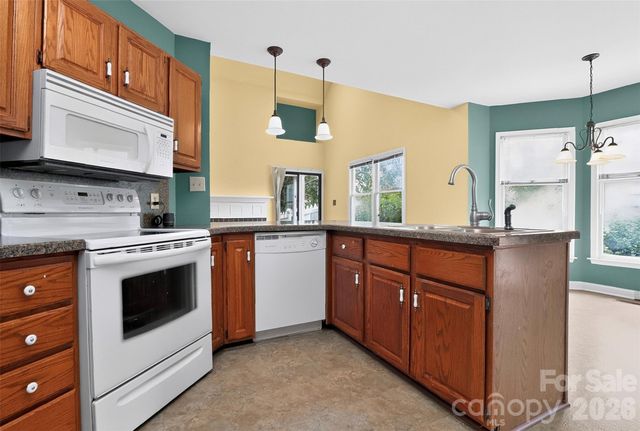 10316 Johns Towne Drive, Charlotte, NC 28210
