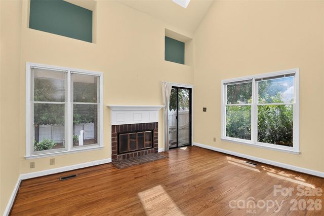 10316 Johns Towne Drive, Charlotte, NC 28210