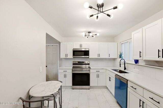 2684 Spruce Drive, Manchester, NJ 08759