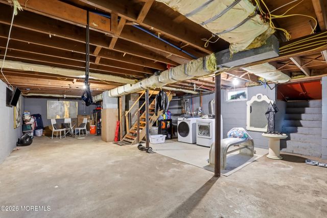 2684 Spruce Drive, Manchester, NJ 08759
