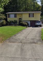 140 Potato Run Rd, Amwell, PA 15301