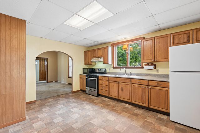 2113 Manhattan Street, Michigan City, IN 46360