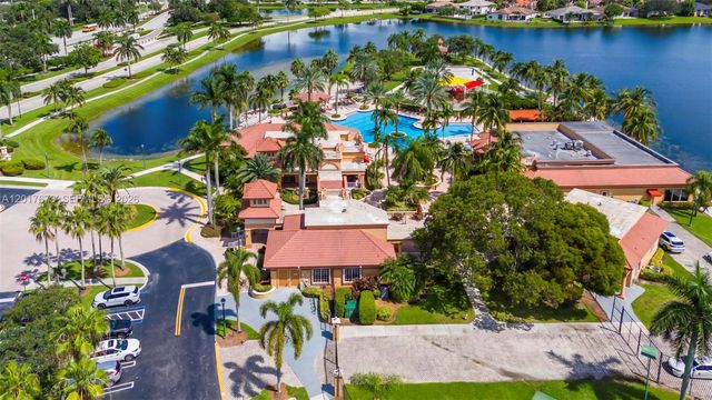 18700 SW 39th Ct, Miramar, FL 33029