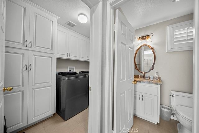 27641 Atlas Lane, Canyon Country, CA 91351