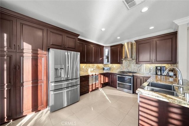 27641 Atlas Lane, Canyon Country, CA 91351