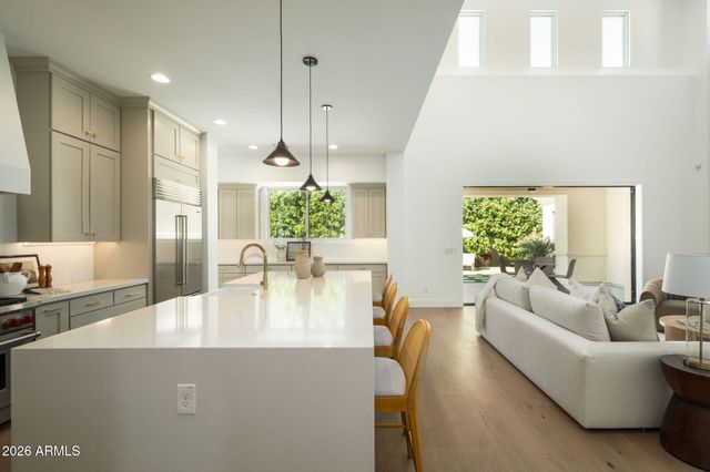 3912 E CRITTENDEN Lane, Phoenix, AZ 85018