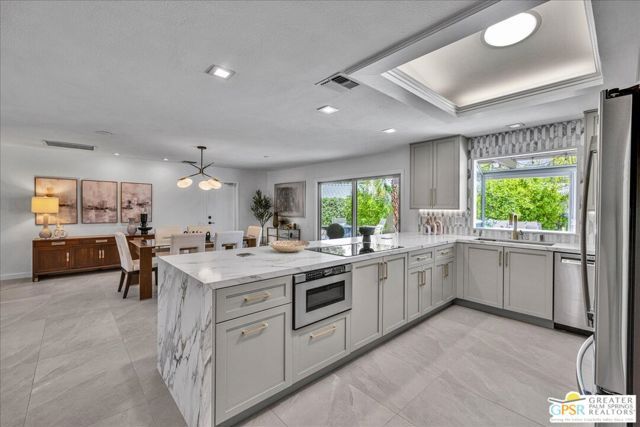 3172 E San Martin Circle, Palm Springs, CA 92264
