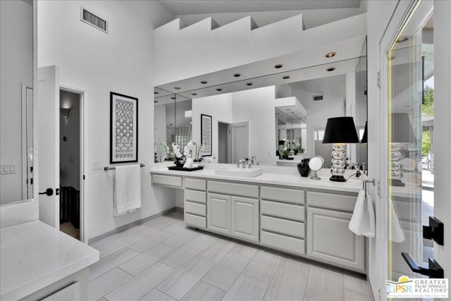 3172 E San Martin Circle, Palm Springs, CA 92264