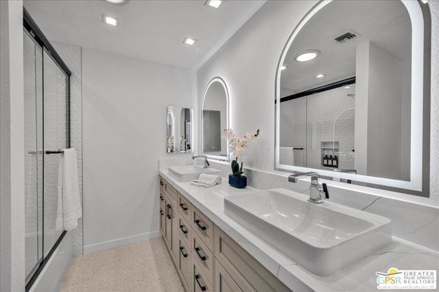 3172 E San Martin Circle, Palm Springs, CA 92264