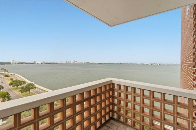 4015 BAYSHORE BOULEVARD 12B, Tampa, FL 33611