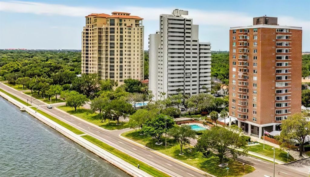 4015 BAYSHORE BOULEVARD 12B, Tampa, FL 33611