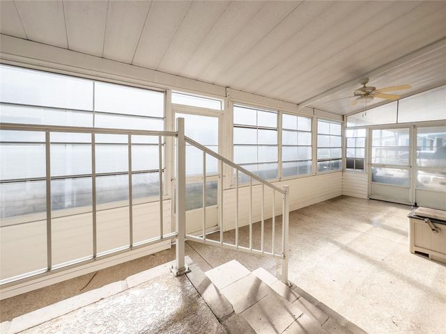 4851 W GANDY BOULEVARD B3L22, Tampa, FL 33611