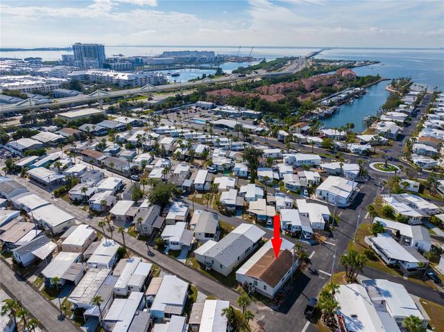 4851 W GANDY BOULEVARD B3L22, Tampa, FL 33611