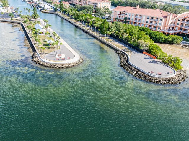 4851 W GANDY BOULEVARD B3L22, Tampa, FL 33611