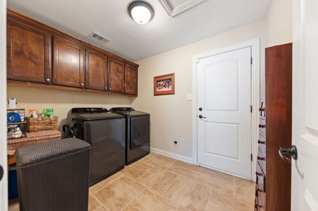 8214 San Leandro Drive, Dallas, TX 75218