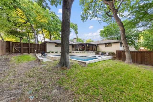 8214 San Leandro Drive, Dallas, TX 75218
