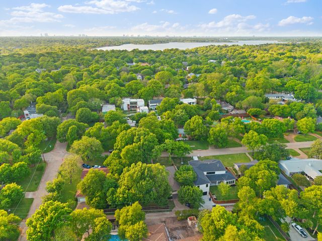 8214 San Leandro Drive, Dallas, TX 75218