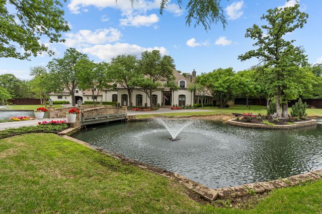 1100 La Paloma Court, Southlake, TX 76092