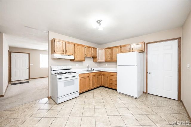 106 Shiloh Heights Drive, Shiloh, IL 62269