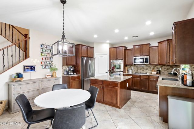 25121 N 55TH Drive, Phoenix, AZ 85083