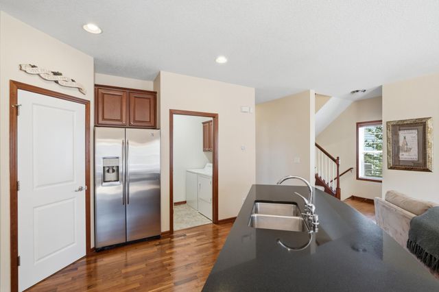 2156 Cedar Grove Trail, Eagan, MN 55122