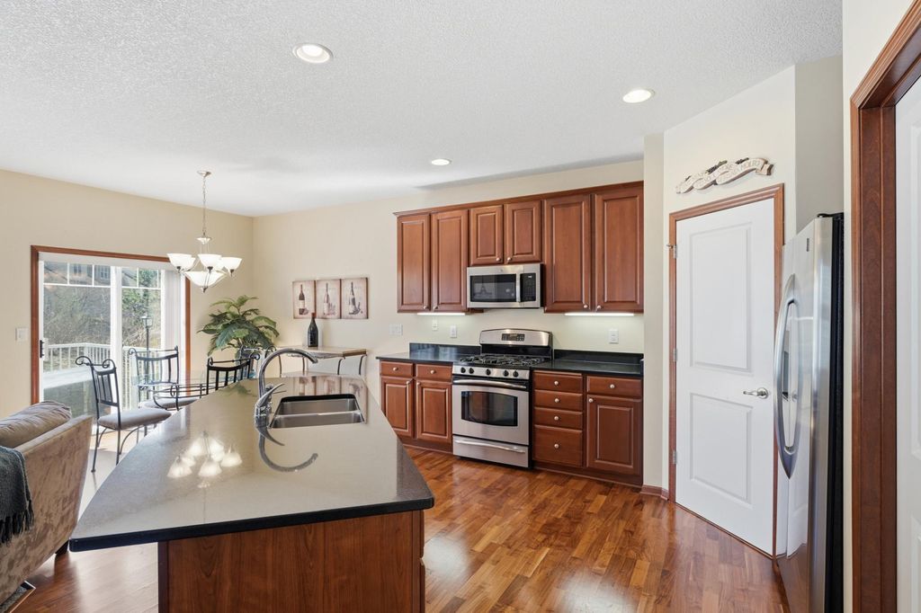 2156 Cedar Grove Trail, Eagan, MN 55122