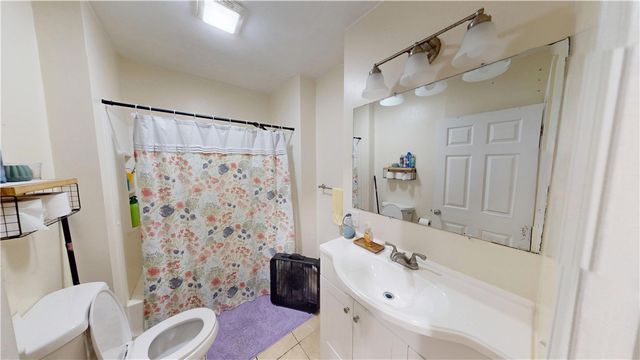 51 Barrows Street, Providence, RI 02909