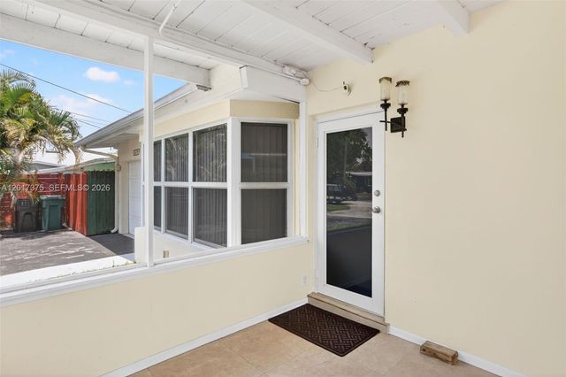 2478 Cat Cay Ln, Fort Lauderdale, FL 33312