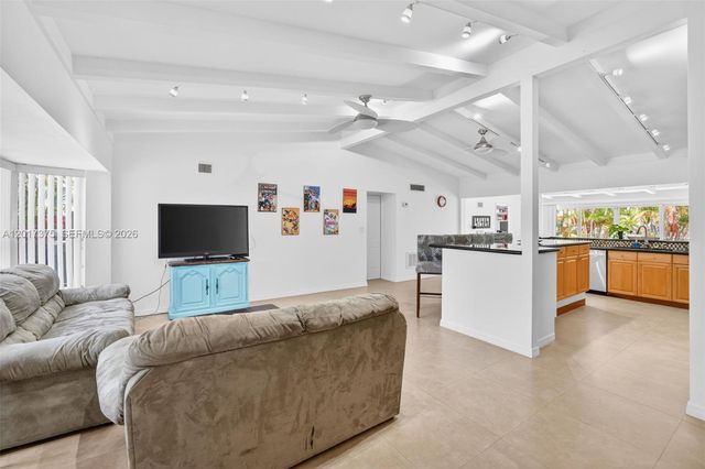 2478 Cat Cay Ln, Fort Lauderdale, FL 33312