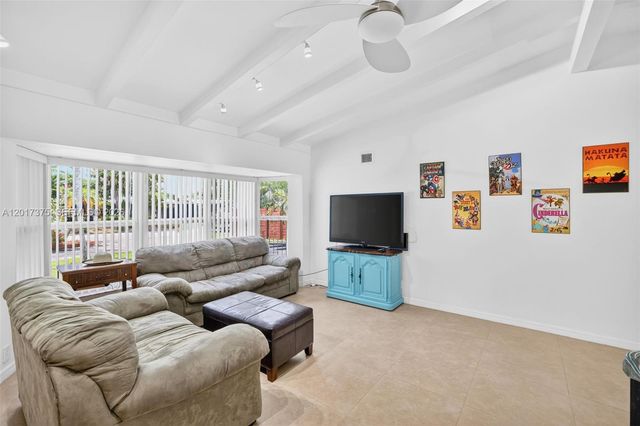 2478 Cat Cay Ln, Fort Lauderdale, FL 33312