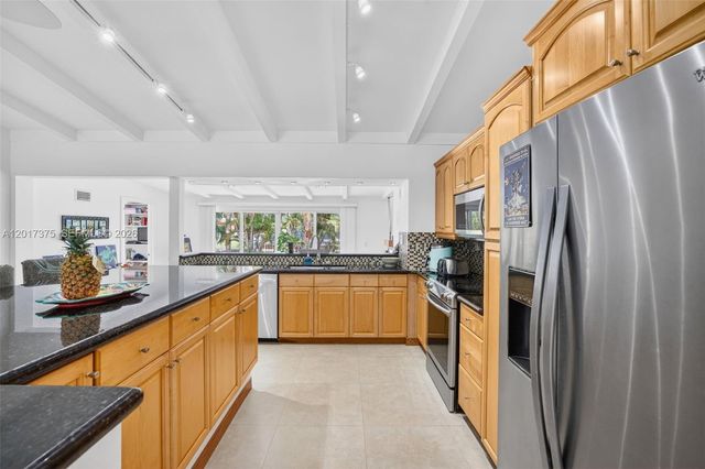 2478 Cat Cay Ln, Fort Lauderdale, FL 33312