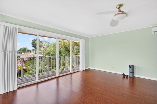 2478 Cat Cay Ln, Fort Lauderdale, FL 33312